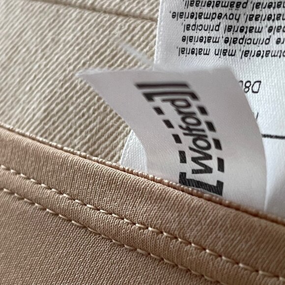 NWT Wolford Mat de Luxe Form String Body Shapewear Size Medium in Powder (nude) - Picture 10 of 14